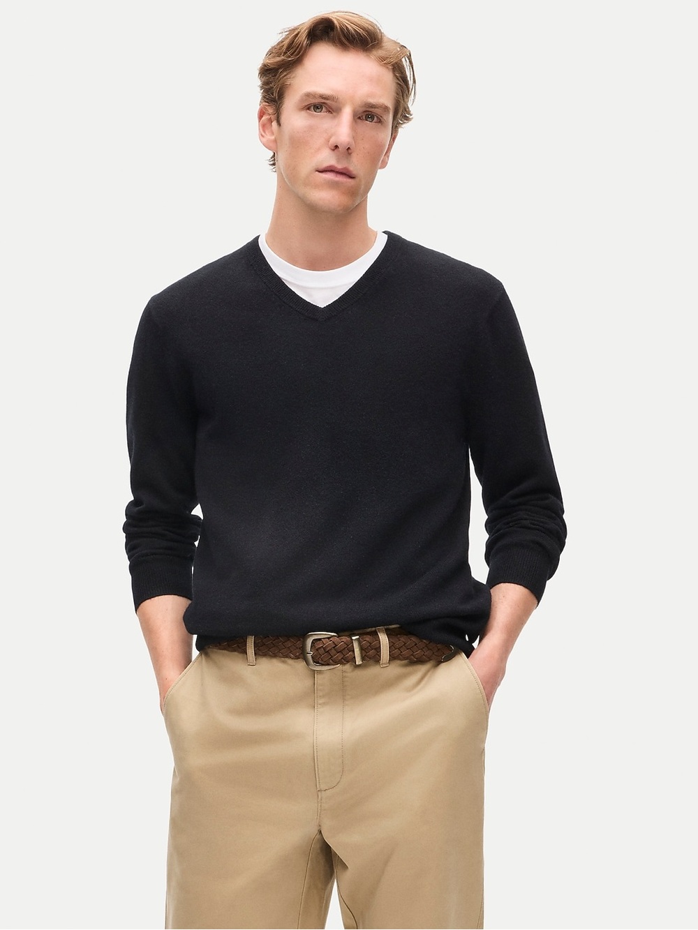 J. Crew Men’s Cashmere V-neck sweater in Black Size Large NWT